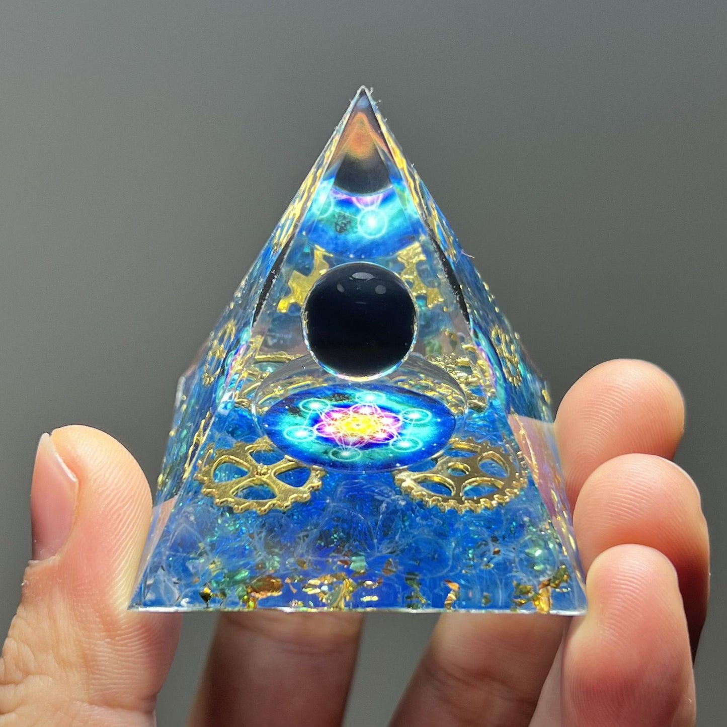 Pyramid Desktop High-end Ornament Birthday Gift Fish Tank Landscaping Car Decoration Resin Epoxy+Crystal Ball/Stone