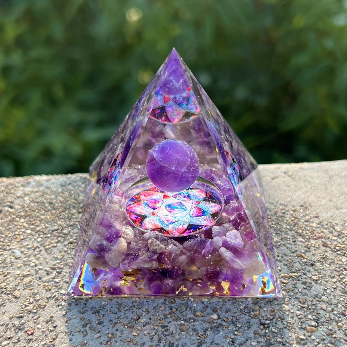 Pyramid Desktop High-end Ornament Birthday Gift Fish Tank Landscaping Car Decoration Resin Epoxy+Crystal Ball/Stone