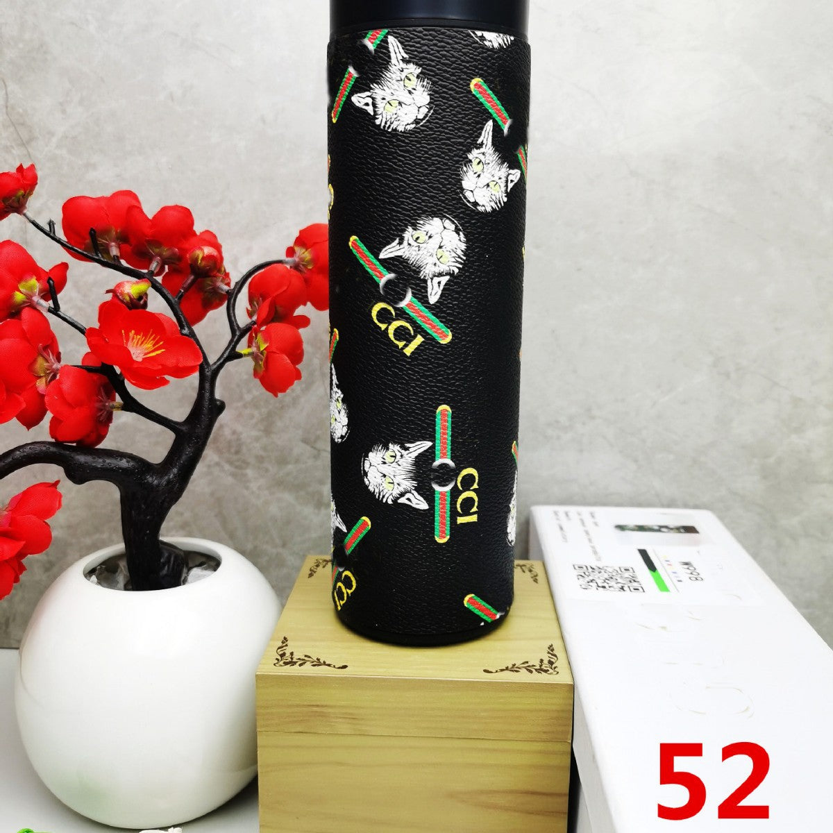 Cross-Border LED Random Temperature Display304Stainless Steel Thermos Cup Car-mounted Household Leather Case Gift Cup 500ML