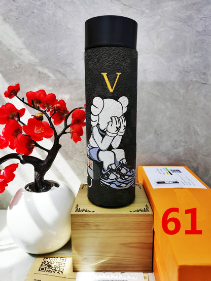 Cross-Border LED Random Temperature Display304Stainless Steel Thermos Cup Car-mounted Household Leather Case Gift Cup 500ML